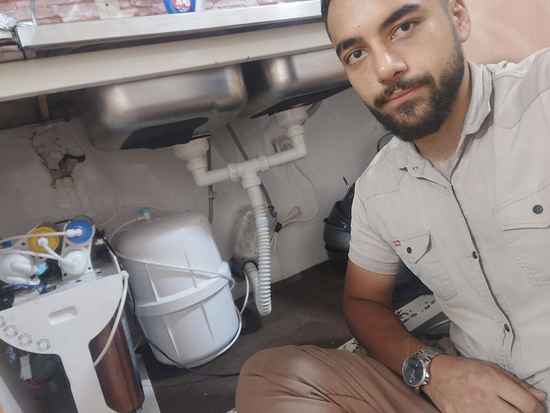 نصب دستگاه تصفیه آب در قم برای مشتری